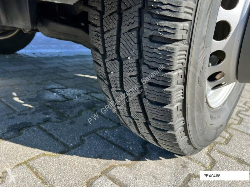 Veículo utilitário Mercedes 519 CDI Kontener...