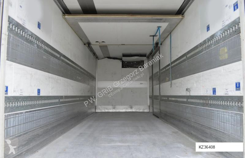 شاحنة Mercedes ANTOS 2540 REFRIGERATOR + LIFT +...