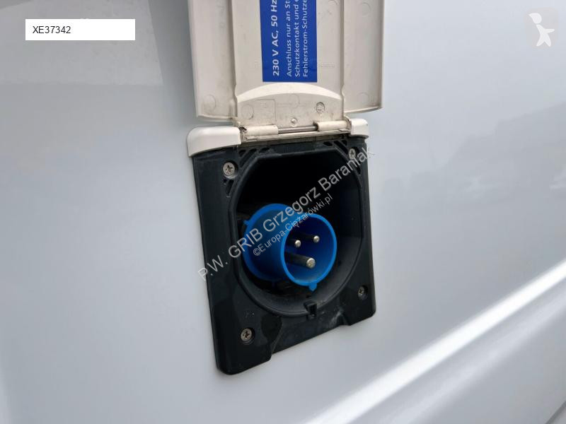 Véhicule utilitaire Ford Refrigerated VAN Cooler