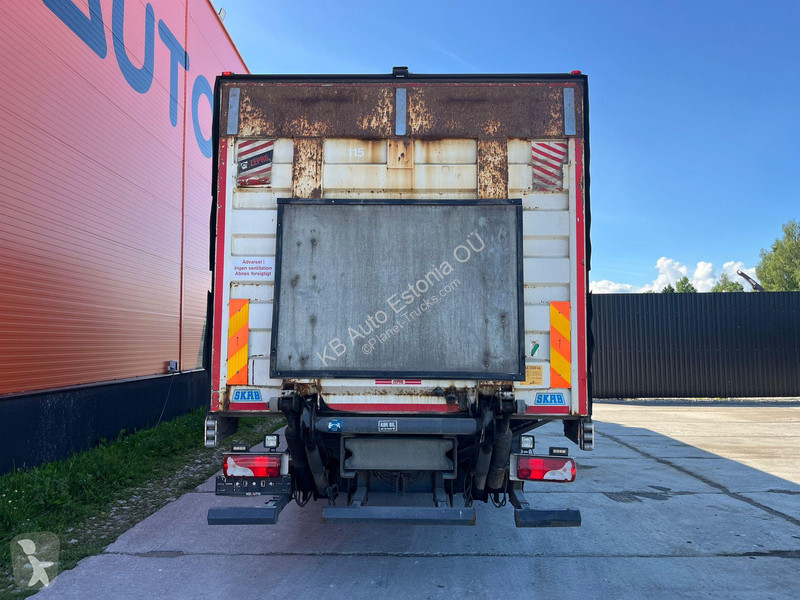 Lastbil Scania P 360 6x2*4 BOX =9725 mm