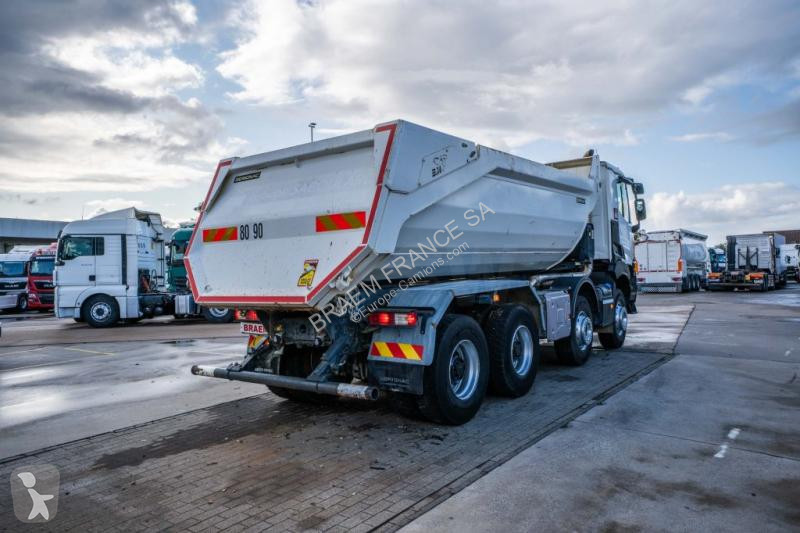 Camion Renault  K 480 + BENNE ENROCHEMENT HARDOX