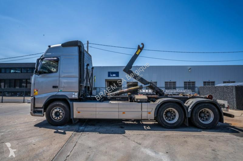 Camion Volvo 480 - PALFINGER