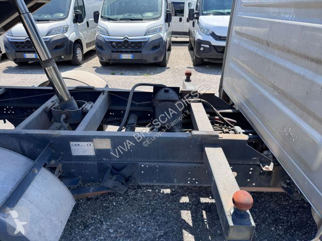 Kamion Iveco DAILY