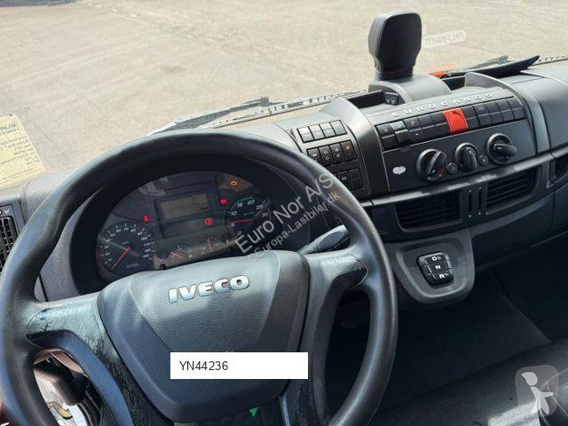 Lastbil Iveco 180E32 4x2 Schmitz / Thermo King...