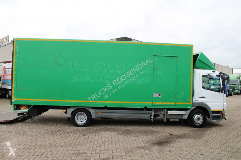 Kamion Mercedes 1018 + LIFT