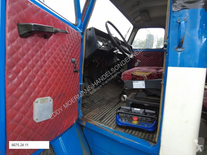 Camion Scania 1110