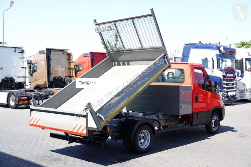 Autoutilitară Iveco DAILY 35C12D / 2,3 D /...