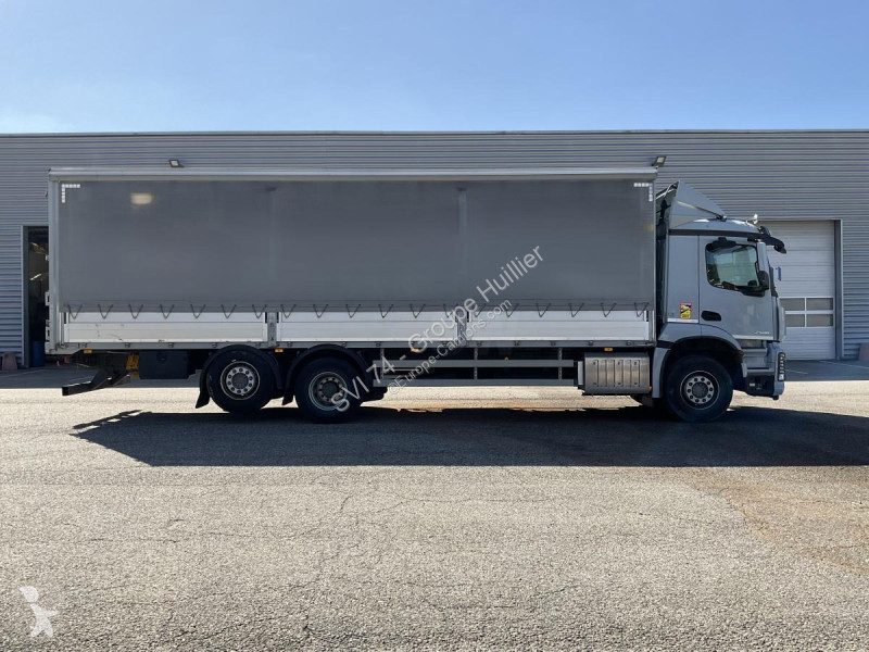 Грузовик Mercedes 2546 L