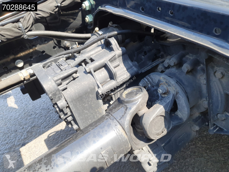 Camión MAN 26.470 6X2 Lift-Axle Retarder...