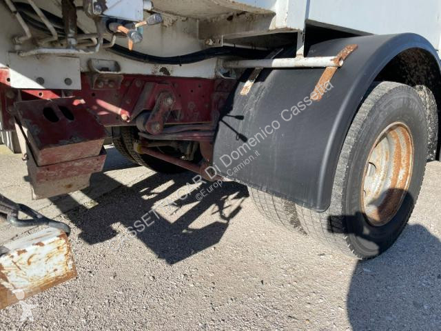 Camion Iveco EUROCARGO 110 E 17 EX COMPATTATORE