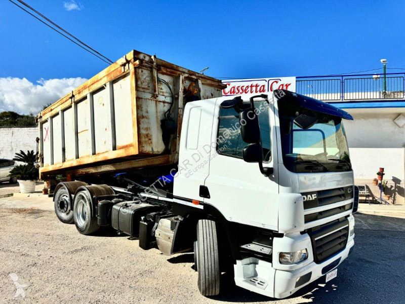 Camion DAF CF 85 CABINA BASSA E5 CASSONE...