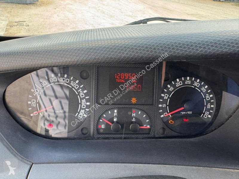 Veicolo commerciale Iveco DAILY 35C18 CON...