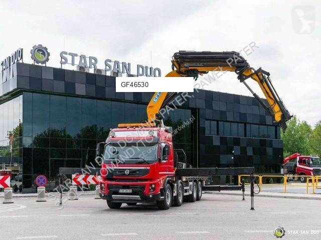 Kamion Volvo FMX 500 8x2 Effer 585 Fly Jib...