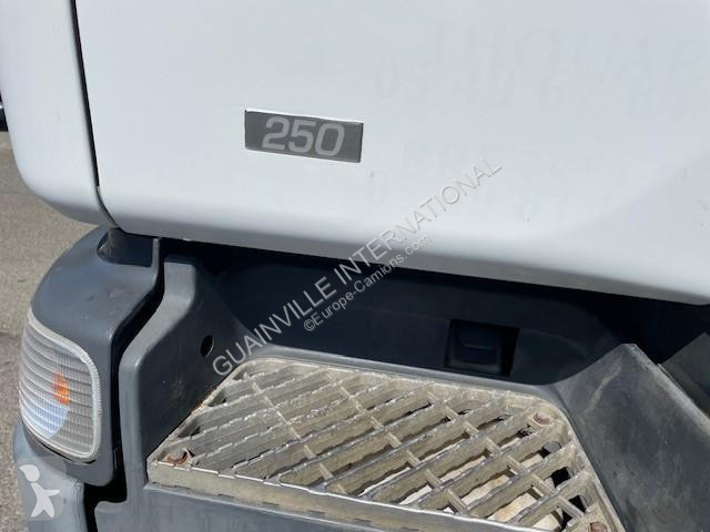 Camión Renault 250