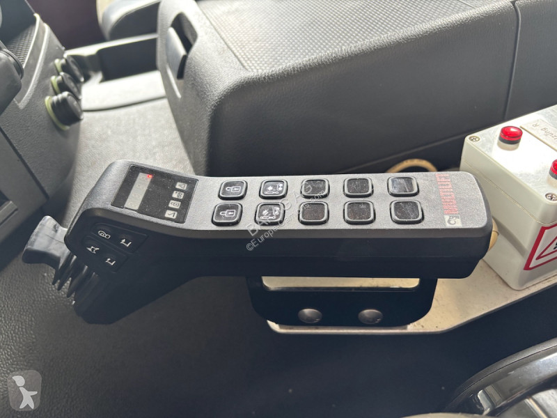 Kamion Volvo fmx-500    8x4r