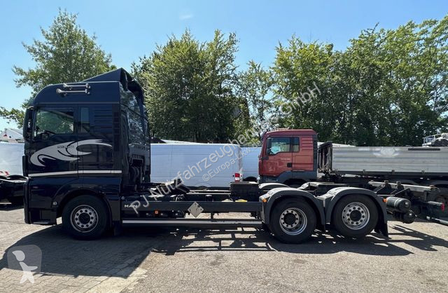 Kamion MAN 26.460 6X2-2 LL