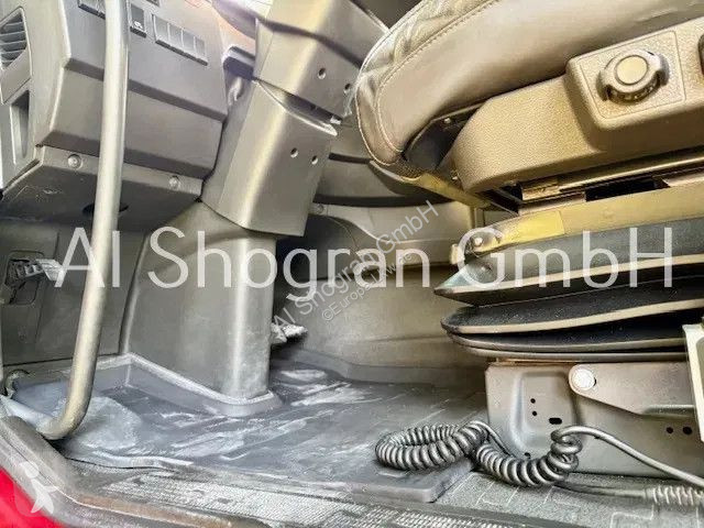 Camion Volvo 6X2/Meiller RS...