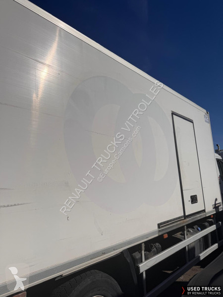 Camion Renault D Wide