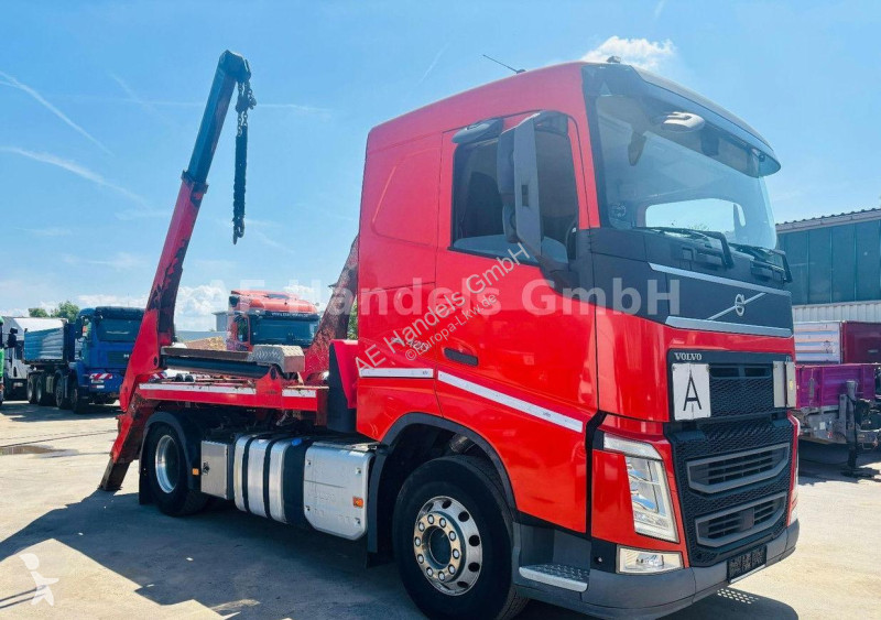 Vrachtwagen Volvo 420
