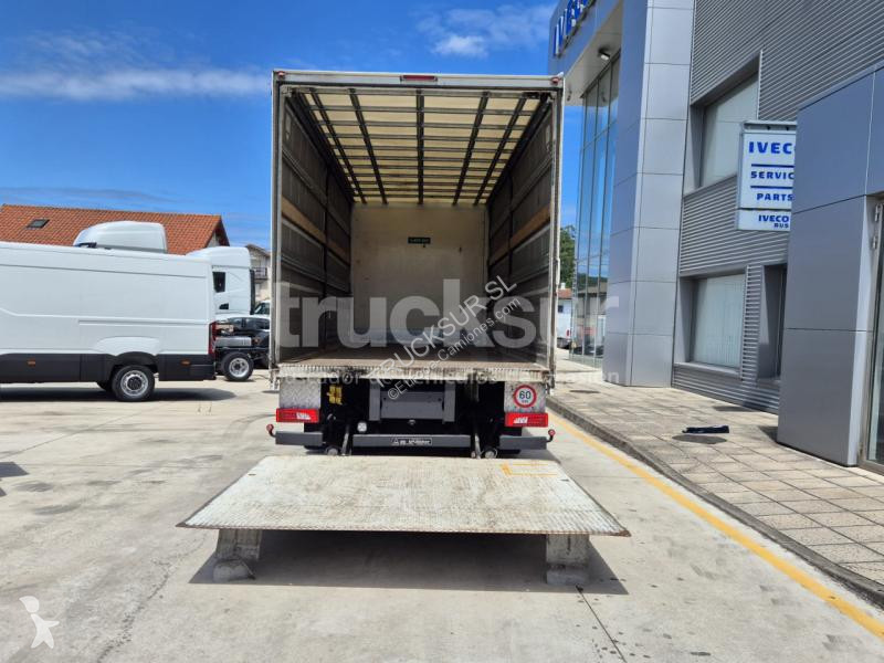 Camion Scania 320