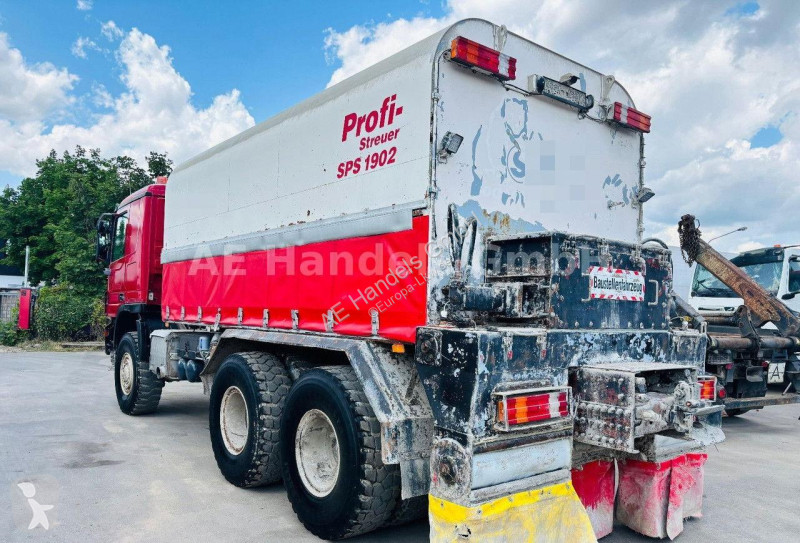 Camion Mercedes 3348