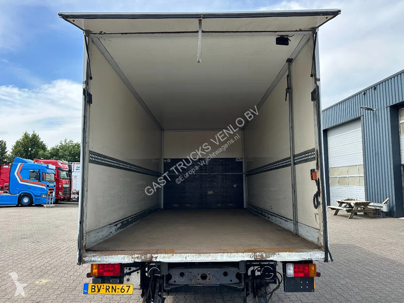 Kamion Iveco EuroCargo 180 Closed Box Saxas 12T...