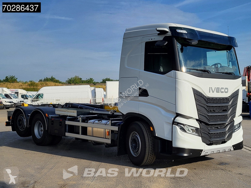 Vrachtwagen Iveco X-Way 580 6X2 Palfinger...