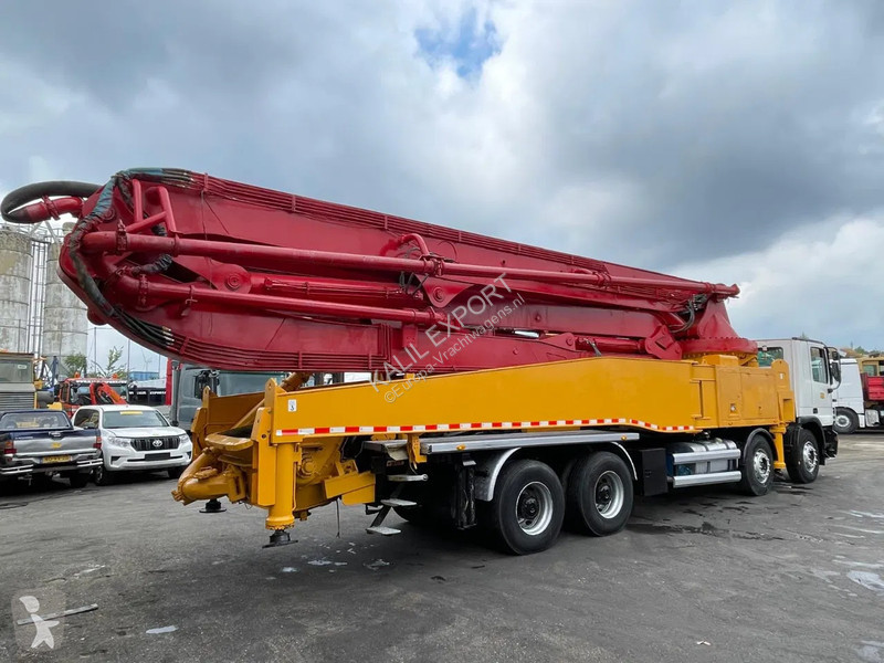 Camion Mercedes 4141 MP3 Concrete Pump 52...