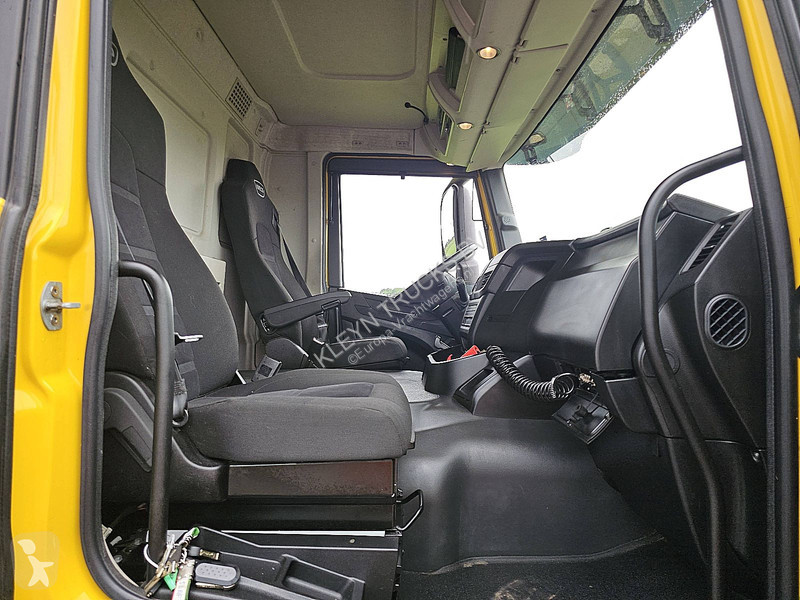 Camion Iveco AD190S33 2T TAILLIFT AIRCO