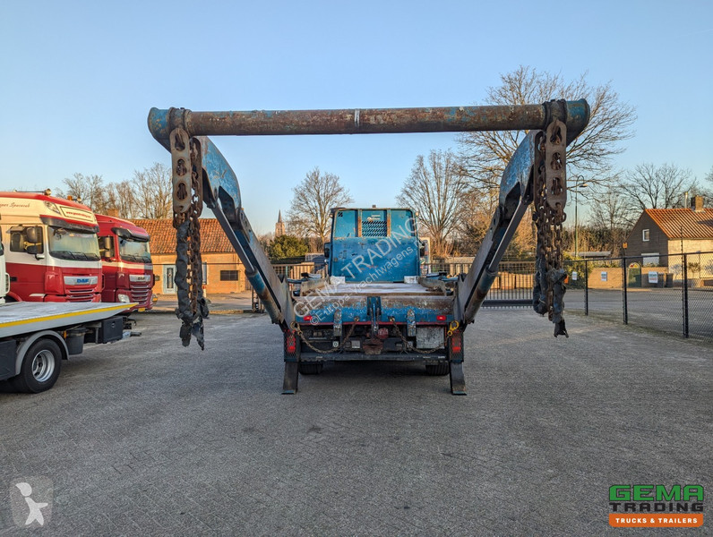 Kamion Volvo FM  6x2/4 Globetrotter Euro6 -...
