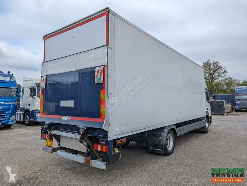 Kamion Mercedes 1321 4x2 Sleeping Cab Euro6A -...