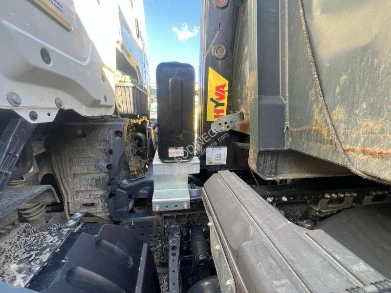 Kamion Mercedes  AROCS 3253 8X4