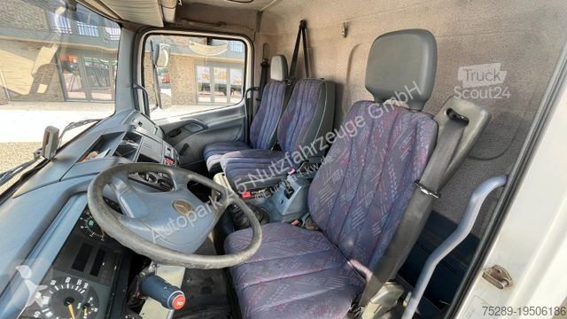 Kamion Mercedes 818 Getränke Getränkeaufbau
