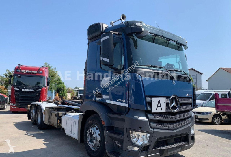 Lastbil Mercedes