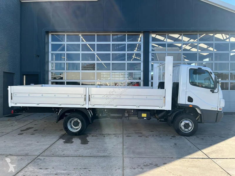 Lastbil Mercedes Accelo 915 4x2 latbed with...
