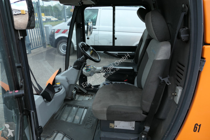 Echipament de curățare Johnson CN200 Sweeper