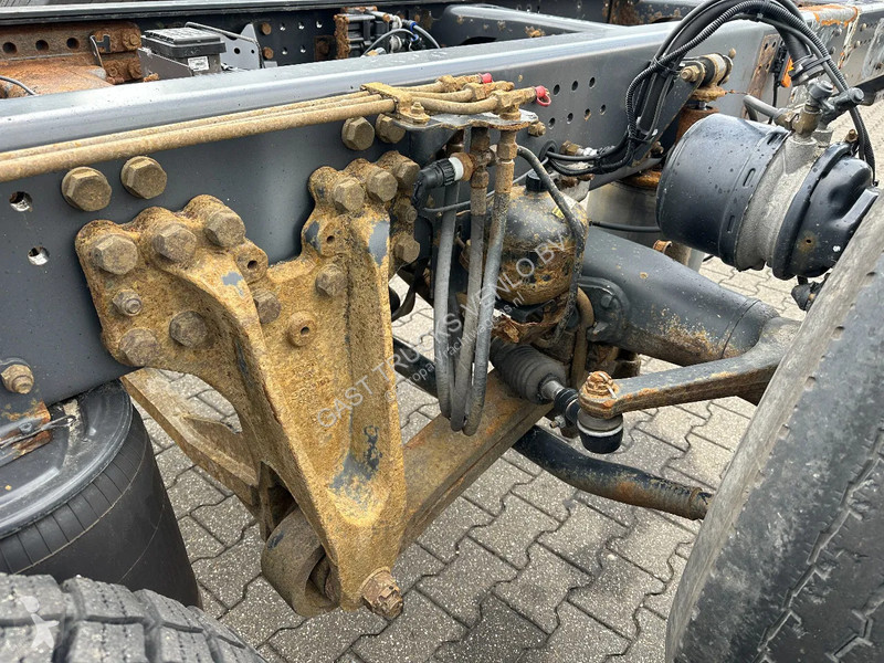 Kamion Scania 580 V8 6x2*4 Chassis etarder Full...