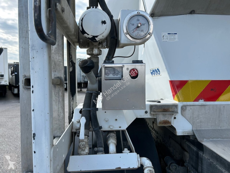 Camion Mercedes Arocs 3743, 8x4 Betonmischer,...