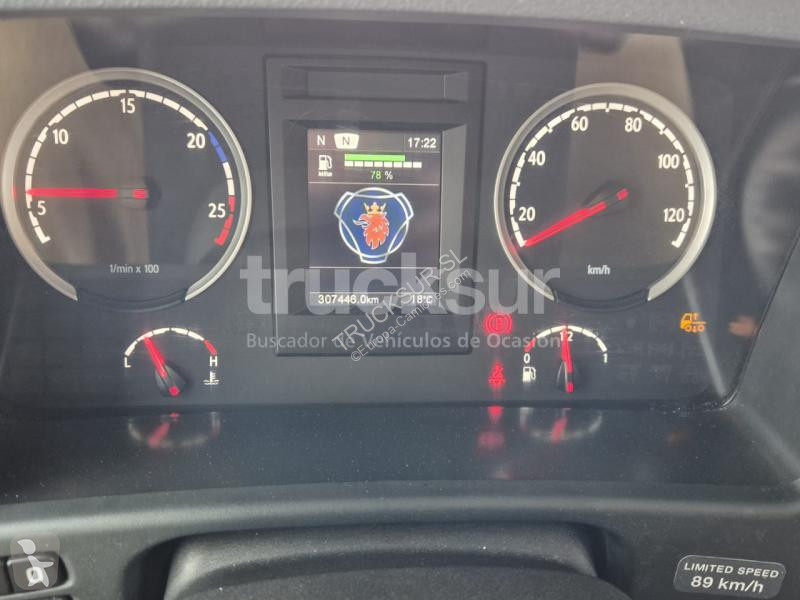 Kamion Scania ejes 6x2*4 320.26