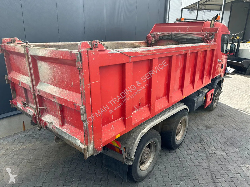 Kamion Scania 144-460 V8