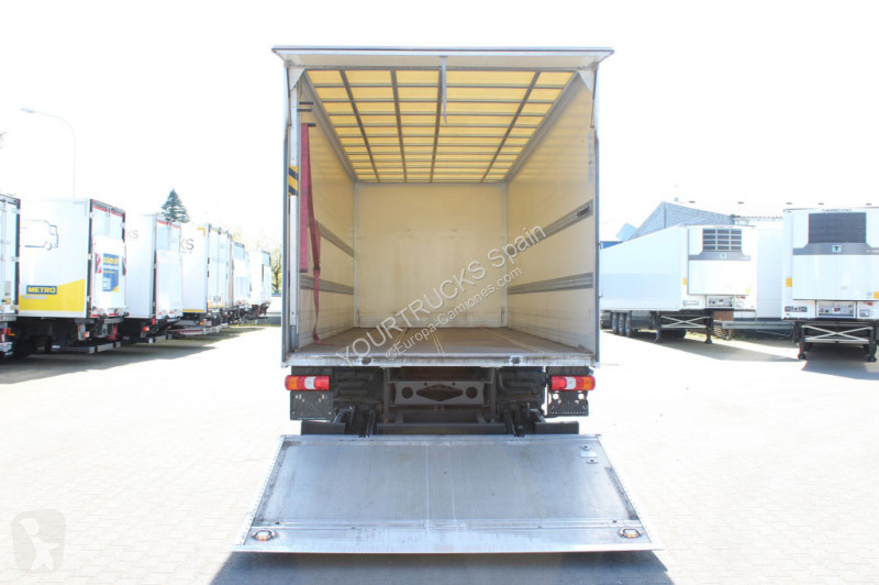 Kamion Mercedes 1221 E6 Koffer Klima LDW...