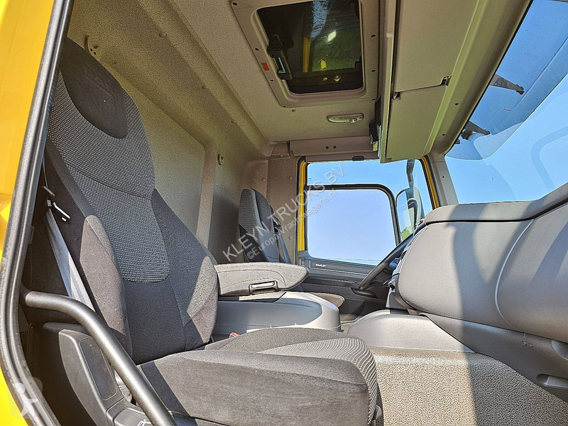 Kamion DAF 220