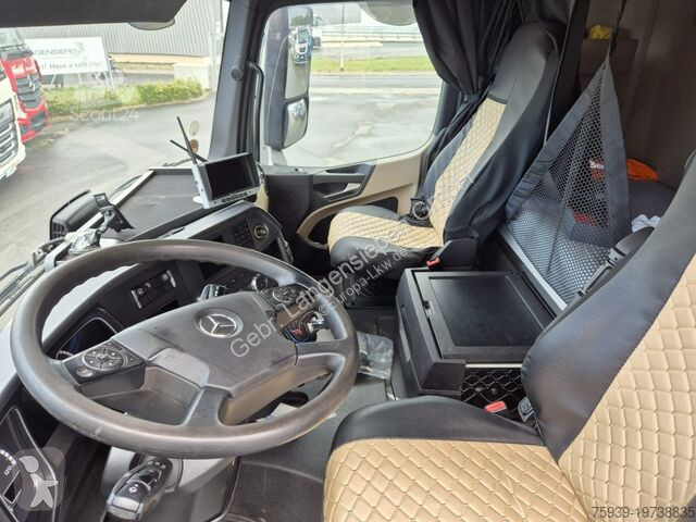 Camion Mercedes 2545 6x2 7 Kammern - 13325 Liter