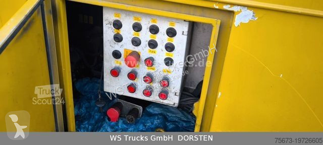 Udstyr til lastbiler  2 Stock Viehaufbau Hubdach