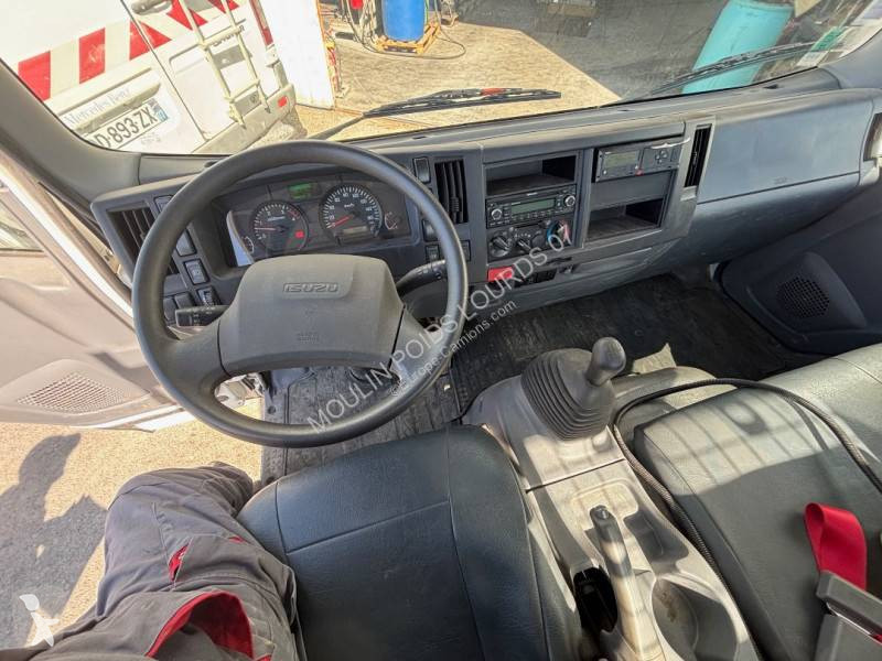Camion Isuzu