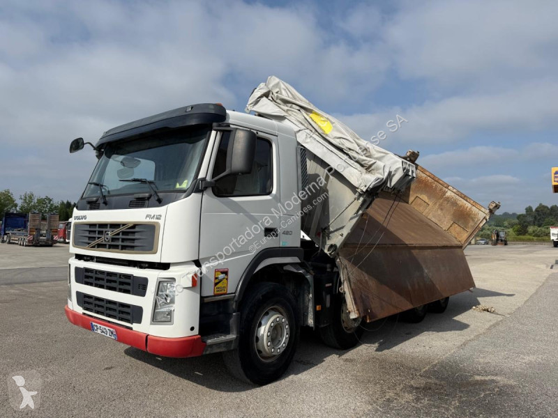 Kamion Volvo 420