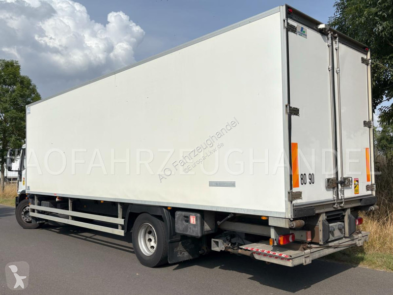 Kamion Iveco 190E28 - Carrier Supra 850 -30Grad -