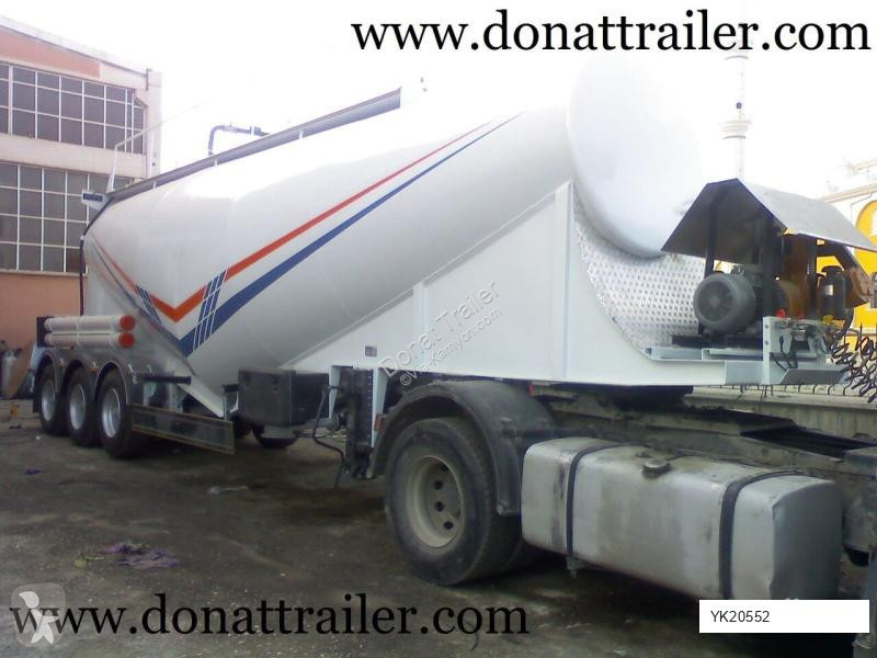 شاحنة  Flour tank trailer