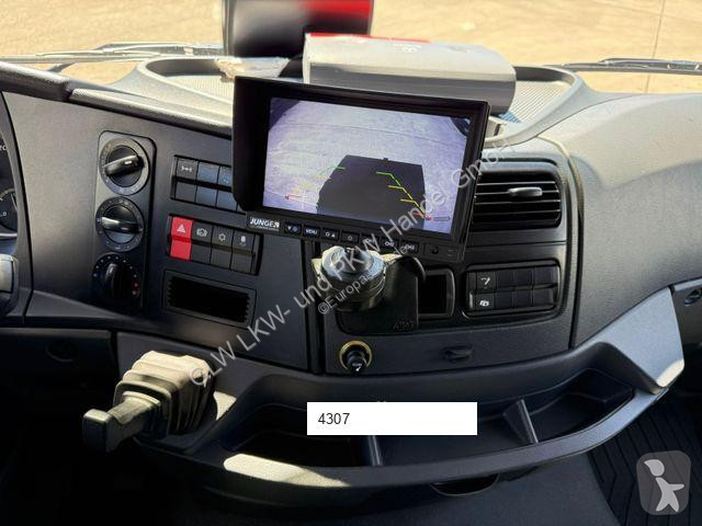 Kamion Mercedes ATEGO 818 L Pritsche/Pl. 6,1...