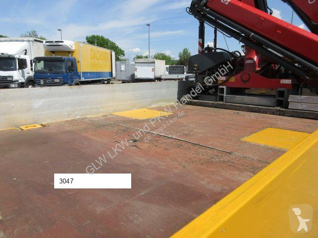 Lastbil Mercedes ATEGO  DOKA 6 -Sitzer FASSI 90...